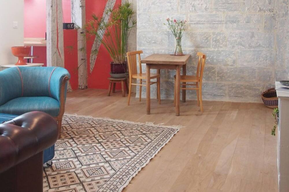 Photo of Livingroom in Old Town