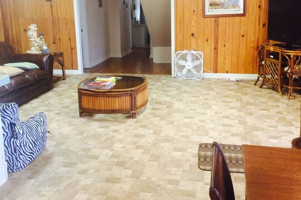 Photo of Livingroom in Langston