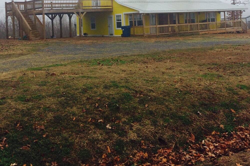 Photo of Outdoor in Langston