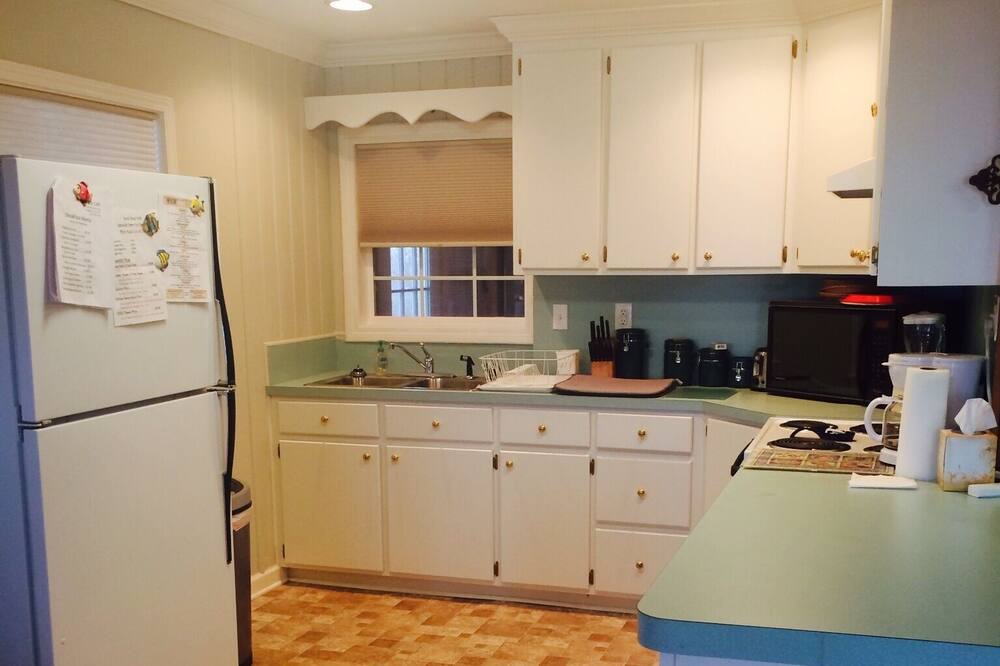 Photo of Kitchen in Langston