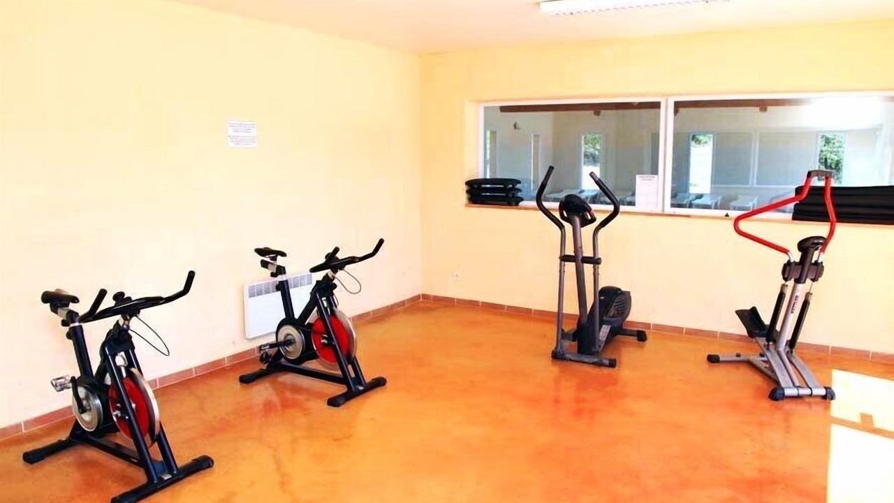 Photo of Others in Sauve