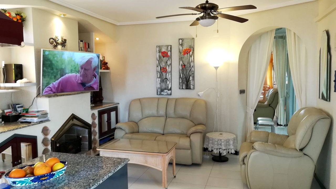 Photo of Livingroom in Los Altos