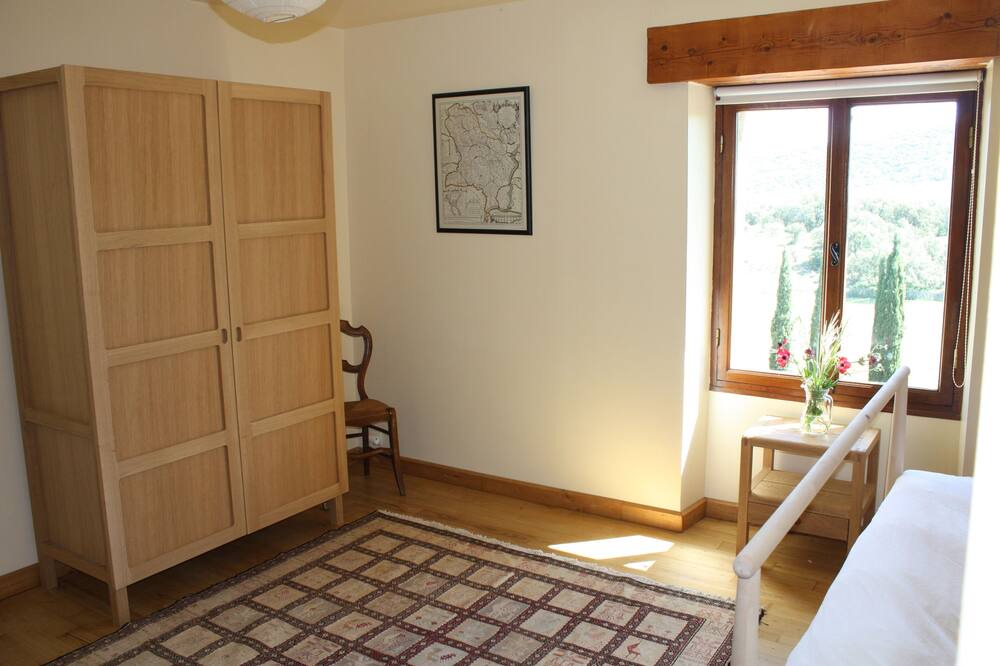 Photo of Bedroom in Brouzet-les-Quissac