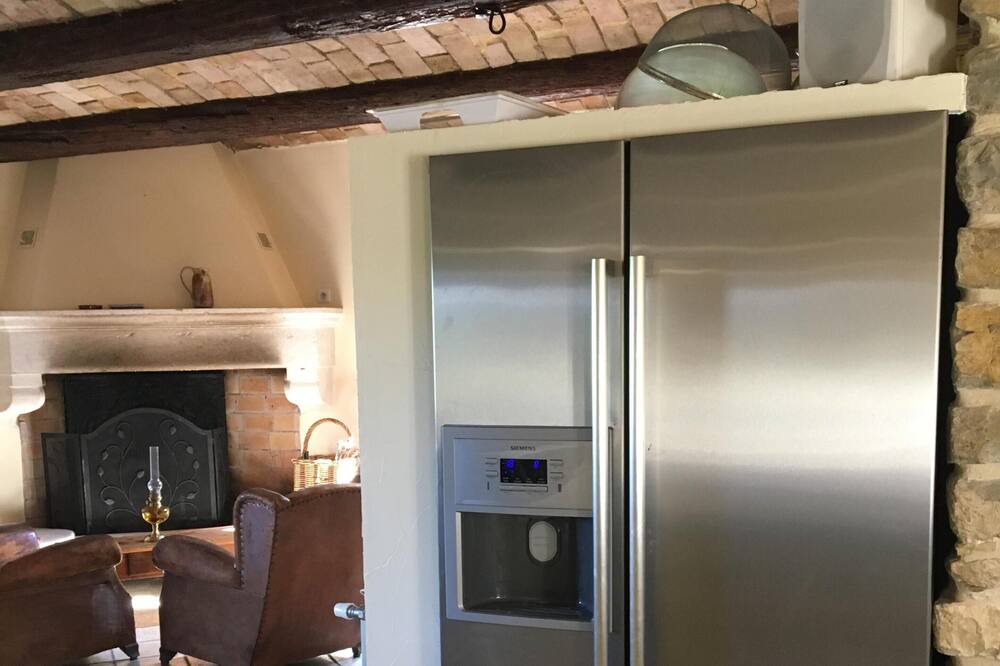 Photo of Kitchen in Brouzet-les-Quissac