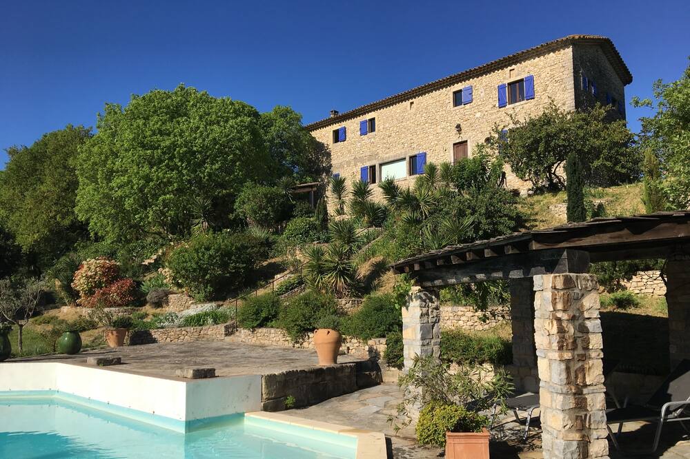 Photo of Outdoor in Brouzet-les-Quissac
