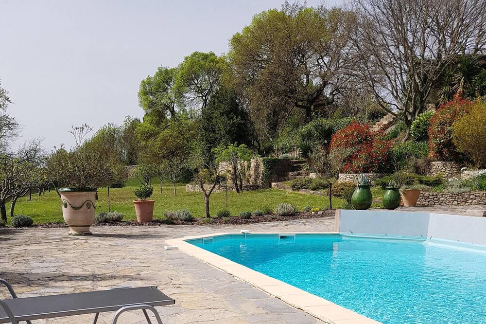 Photo of Outdoor in Brouzet-les-Quissac