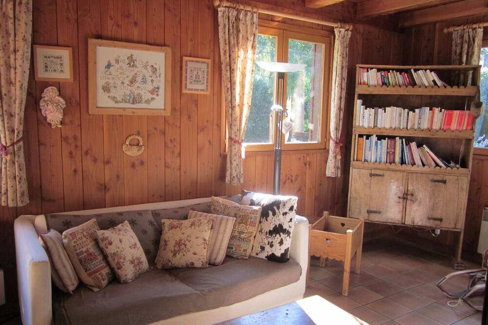 Photo of Livingroom in Servoz