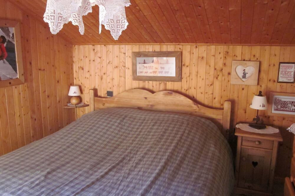 Photo of Bedroom in Servoz