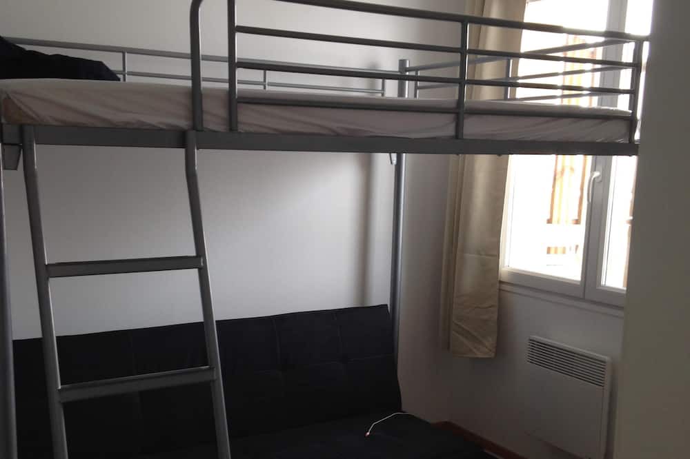 Photo of Bedroom in Seyne