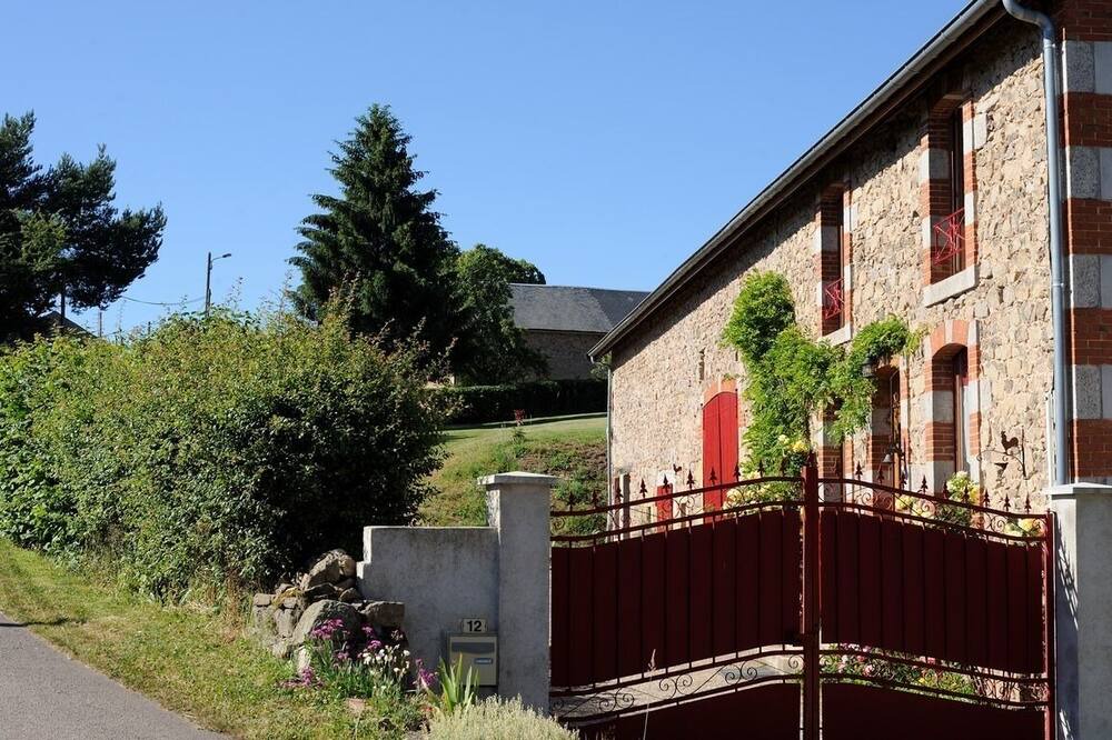 Photo of Outdoor in Dun-les-Places