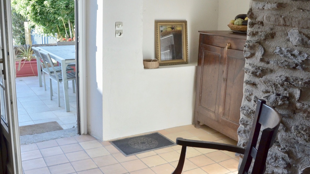 Photo of Others in Premian