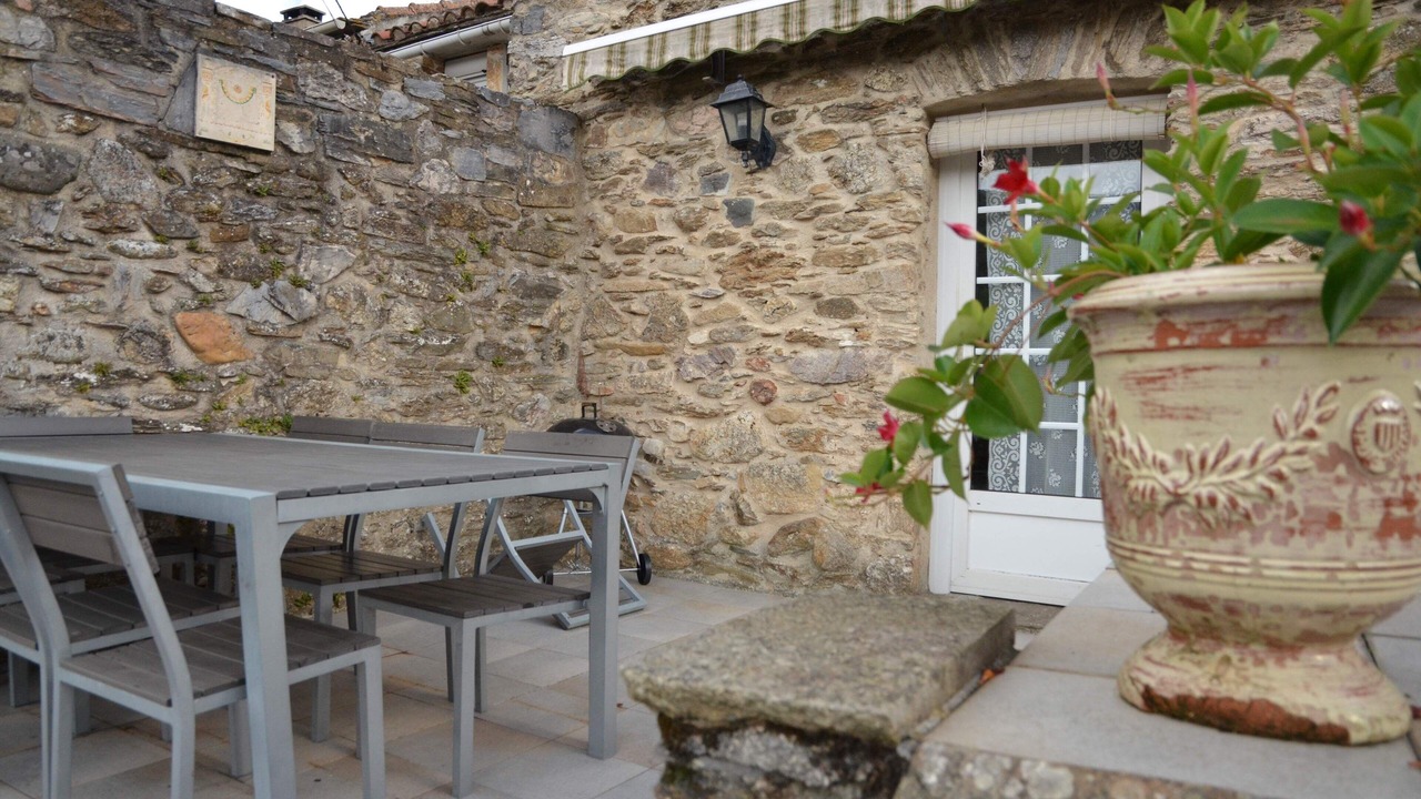 Photo of Outdoor in Premian