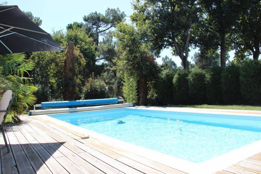 Photo of Outdoor in Theix-Noyalo