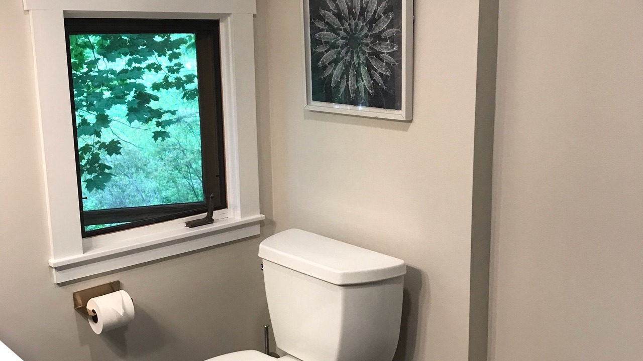Photo of Bathroom in Barnard