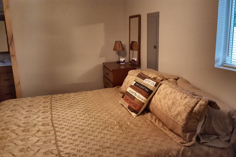 Photo of Bedroom in Cleverdale
