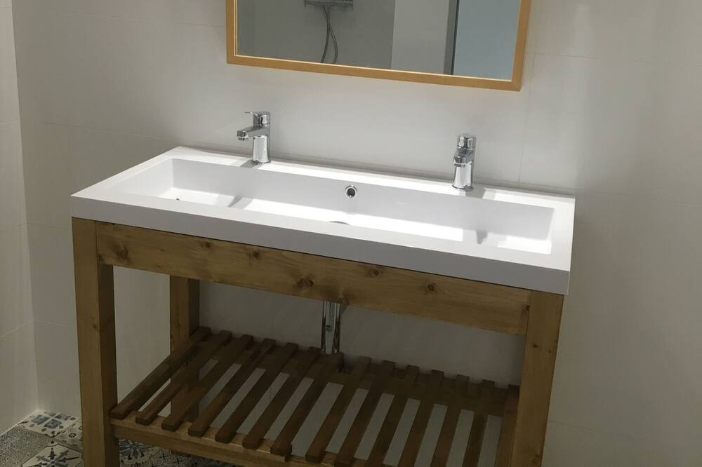Photo of Bathroom in Canet