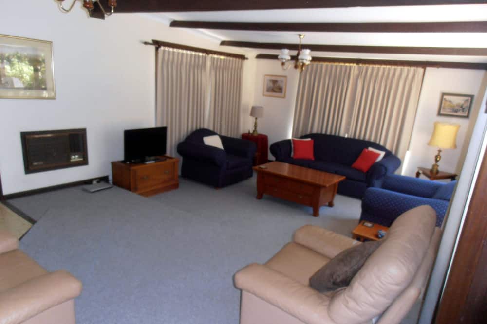 Photo of Bedroom in Napoleon Reef