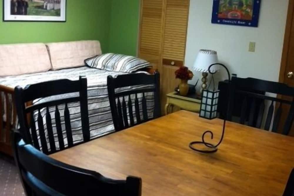 Photo of Bedroom in Highland Falls