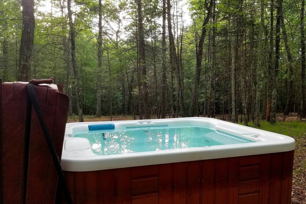 Photo of Outdoor in Hurley