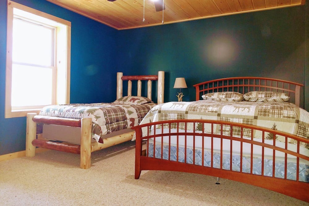 Photo of Others in White Haven