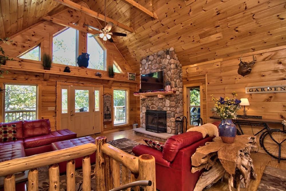 Photo of Livingroom in White Haven