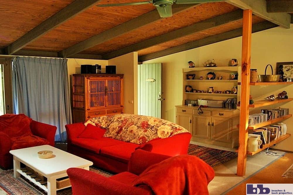 Photo of Livingroom in South Durras