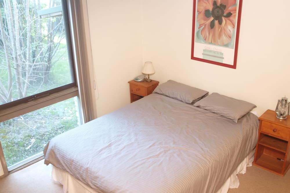 Photo of Bedroom in South Durras