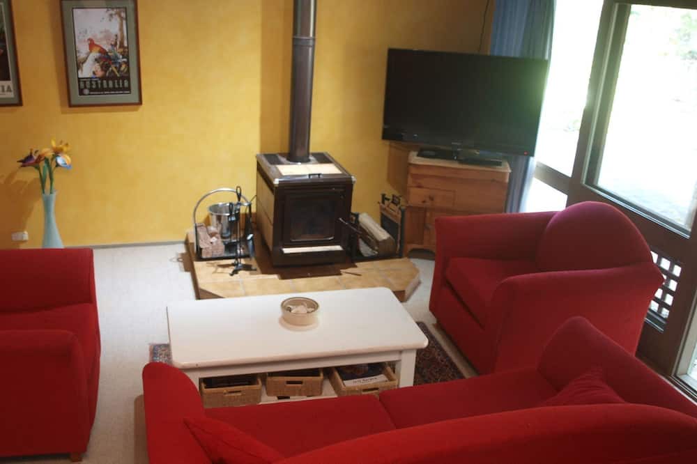 Photo of Livingroom in South Durras