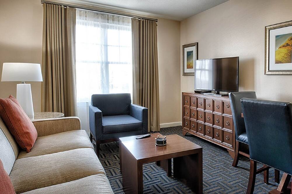 Photo of Livingroom in The Point