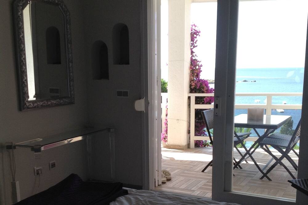 Photo of Bedroom in Almadraba-Canyelles