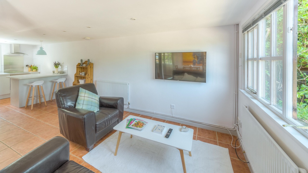 Photo of Others in Hunston