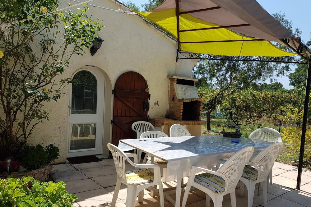 Photo of Patio Balcony in La Farlede