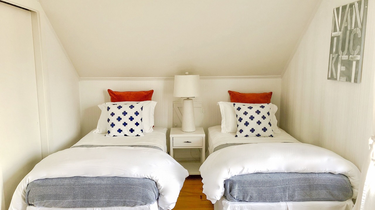 Photo of Others in Nantucket Town