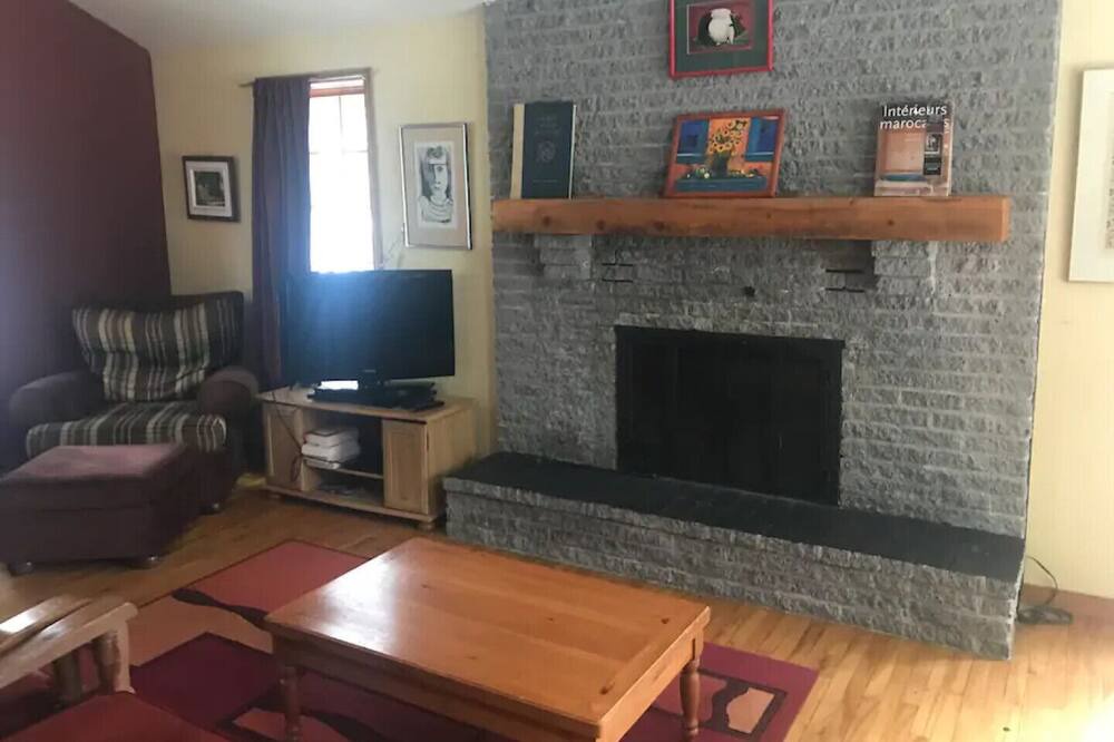 Photo of Livingroom in Orford Lake