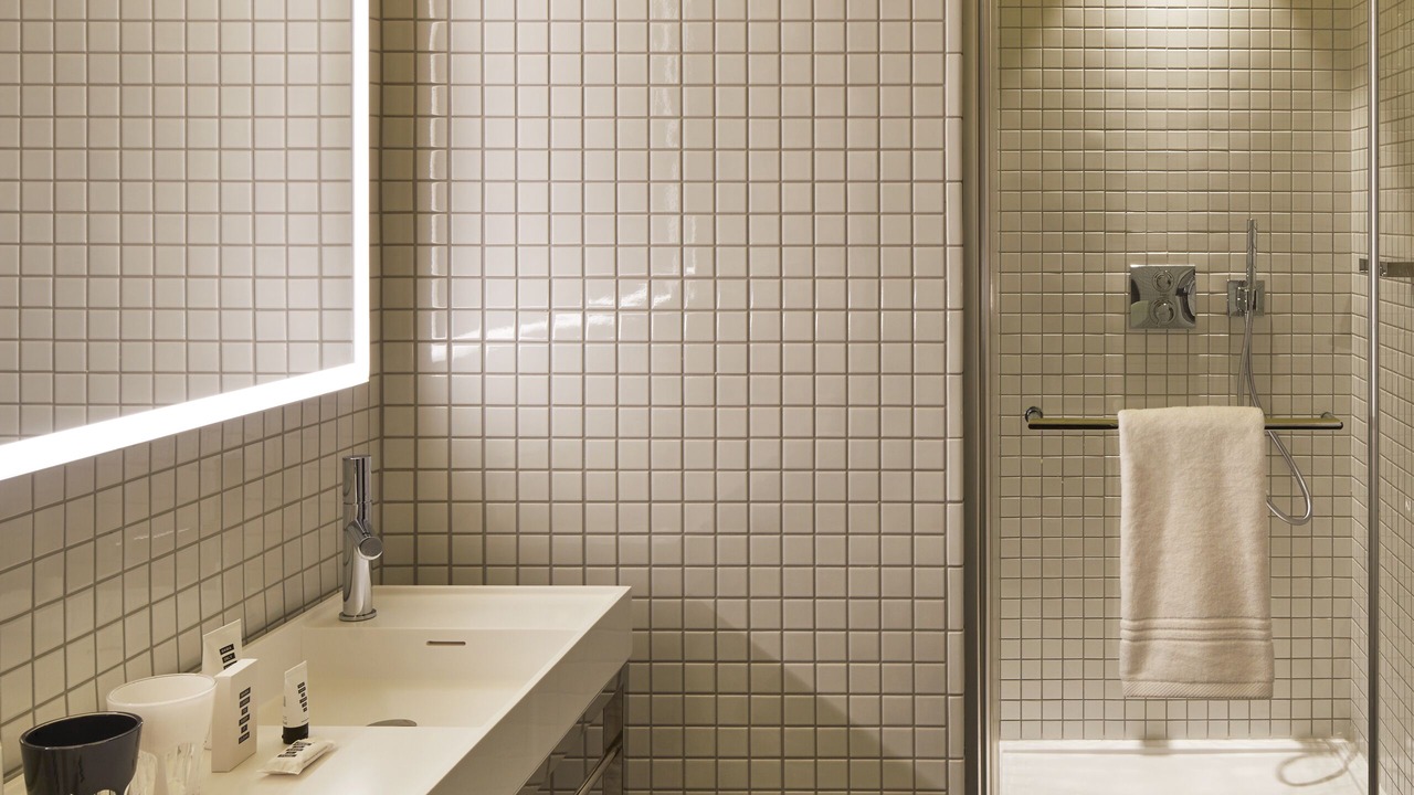 Photo of Bathroom in Saint-Lambert