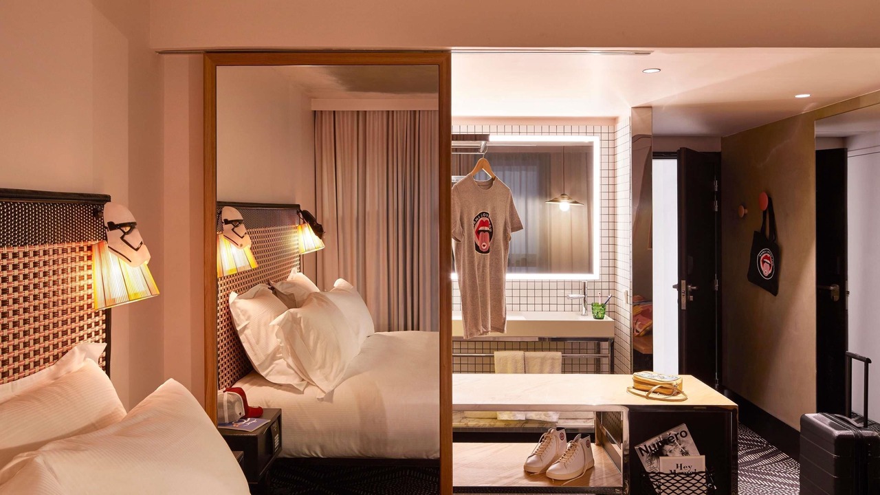 Photo of Bedroom in Saint-Lambert