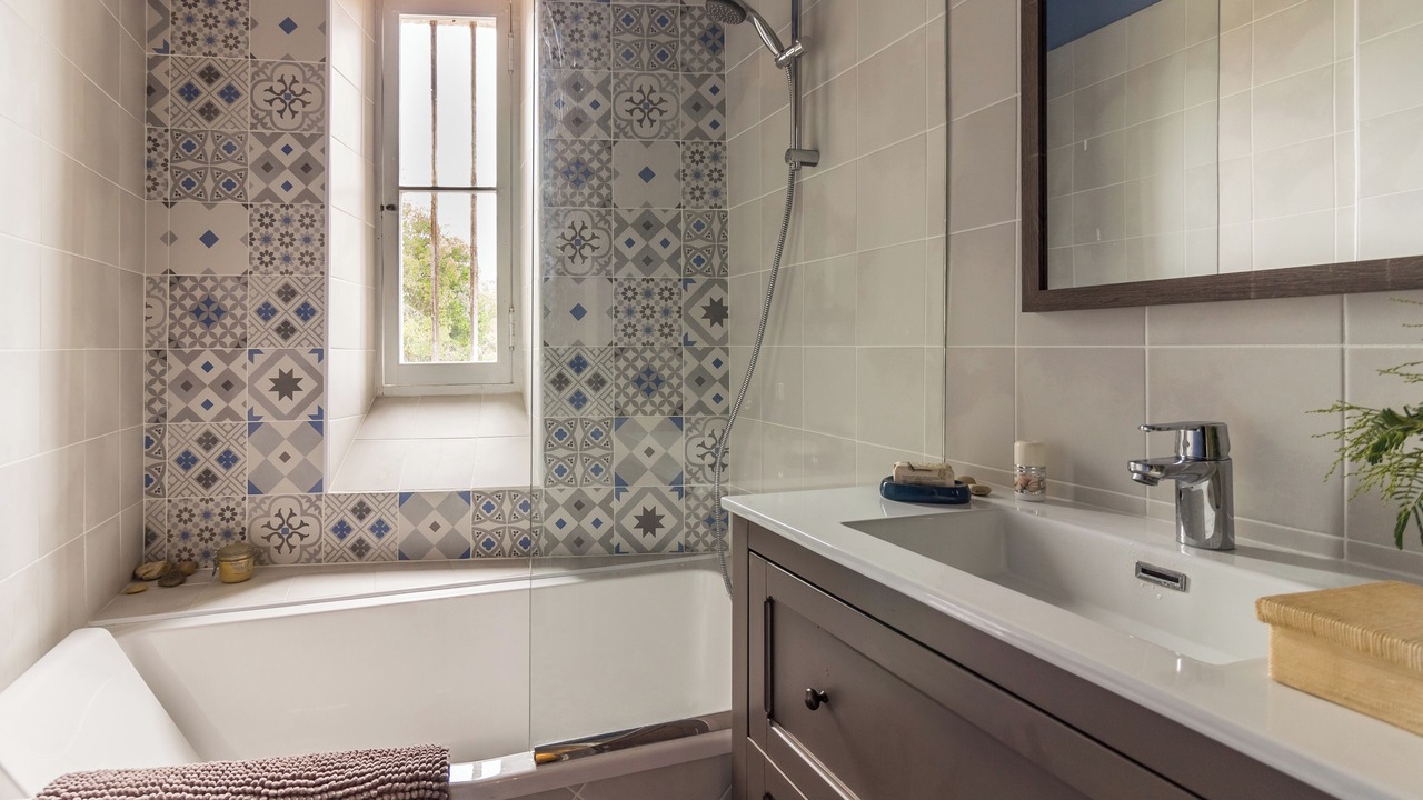 Photo of Bathroom in Rions