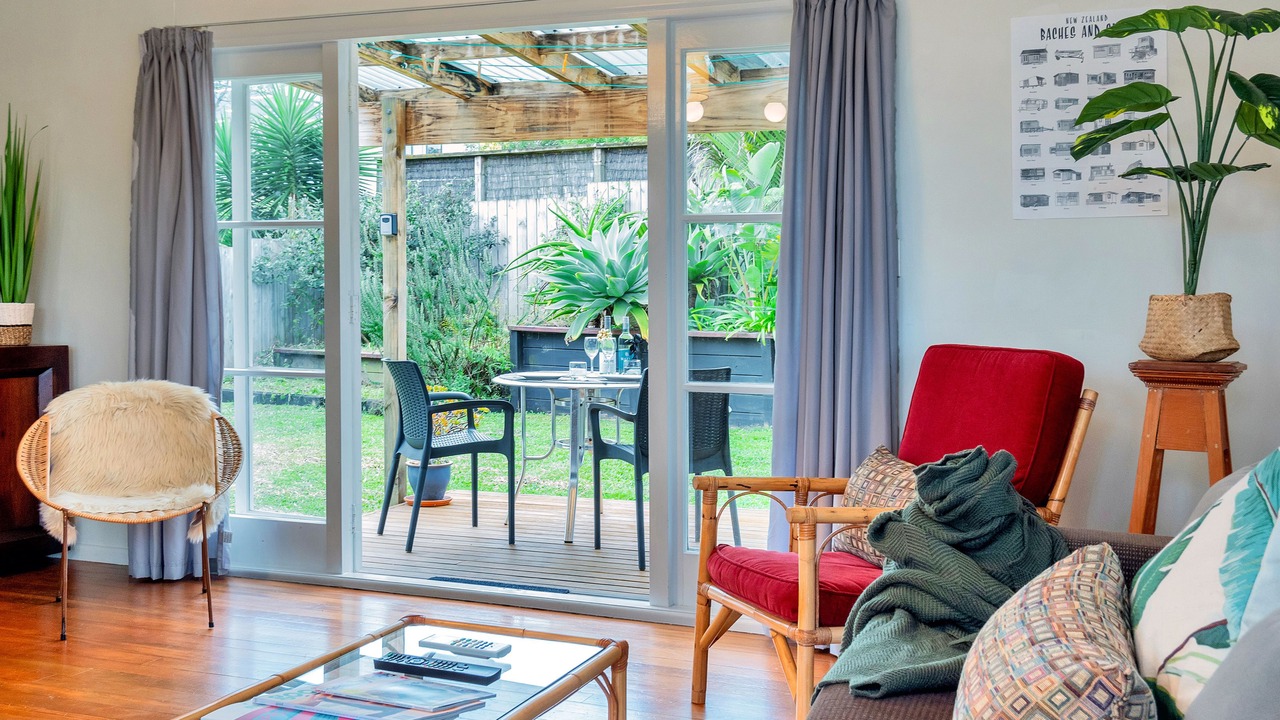 Photo of Others in Grey Lynn