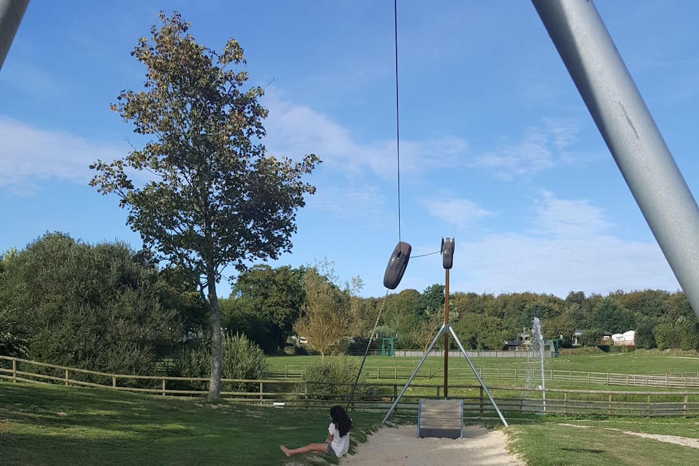 Photo of Others in Litteau