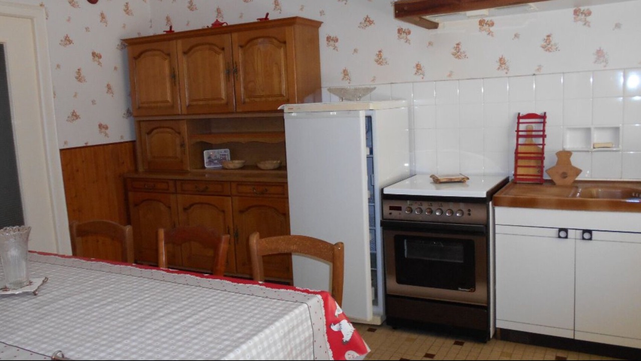 Photo of Kitchen in Curzon