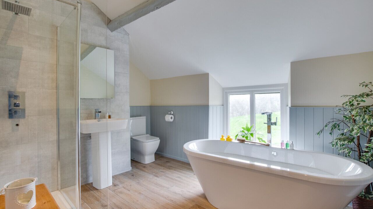 Photo of Bathroom in Abergele