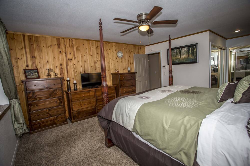 Photo of Others in Summit Estates