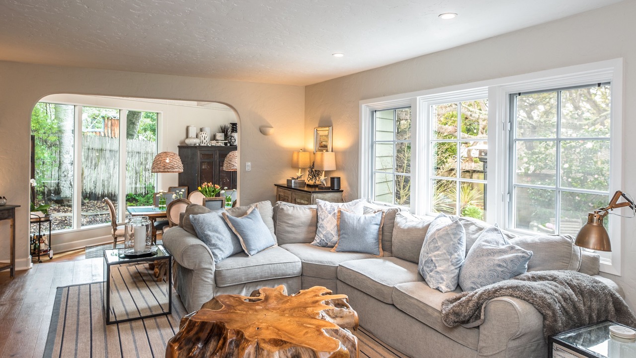 Photo of Livingroom in Golden Rectangle