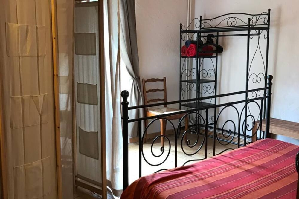 Photo of Bedroom in Lempaut