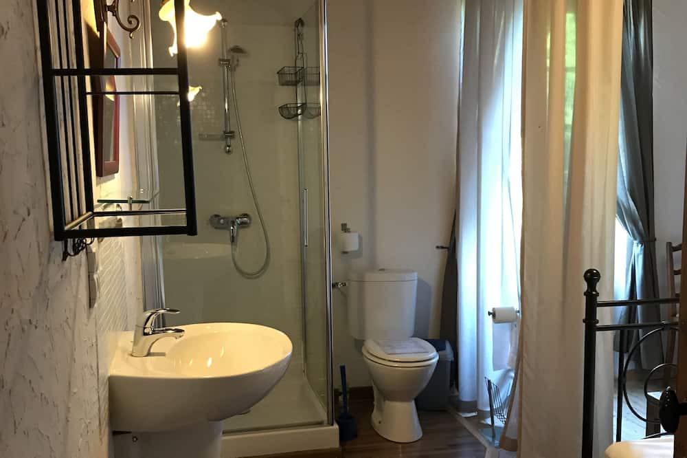 Photo of Bathroom in Lempaut