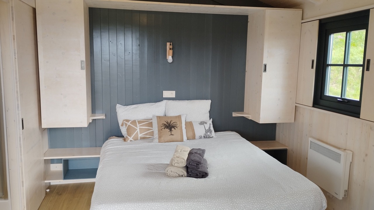 Photo of Others in Albon