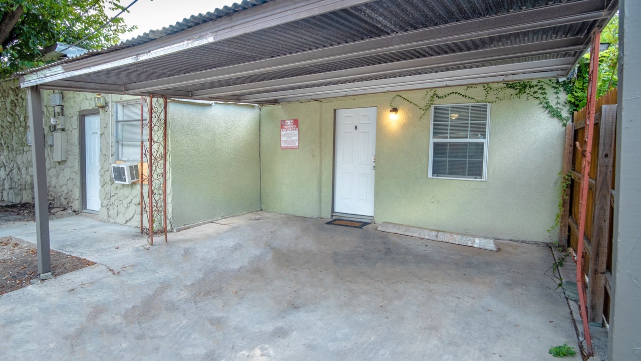 Photo of Outdoor in Near East Side