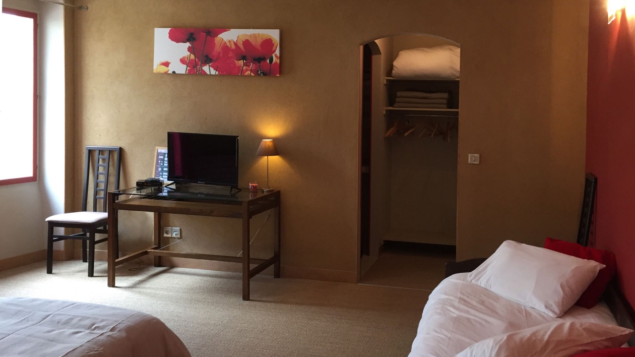 Photo of Bedroom in Bruniquel