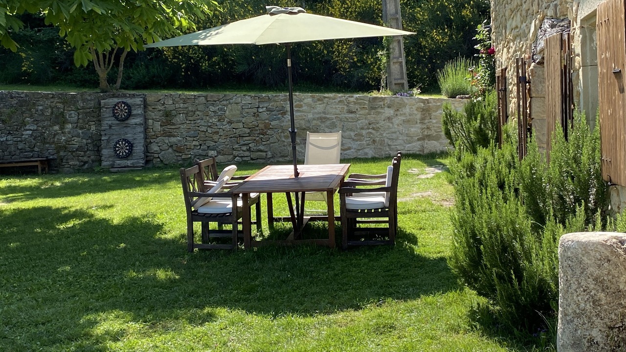 Photo of Others in Comps