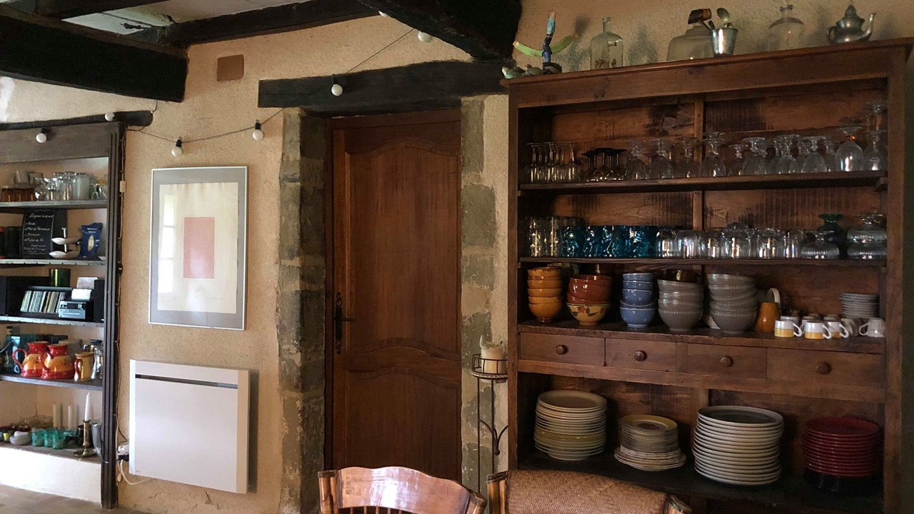 Photo of Others in Comps